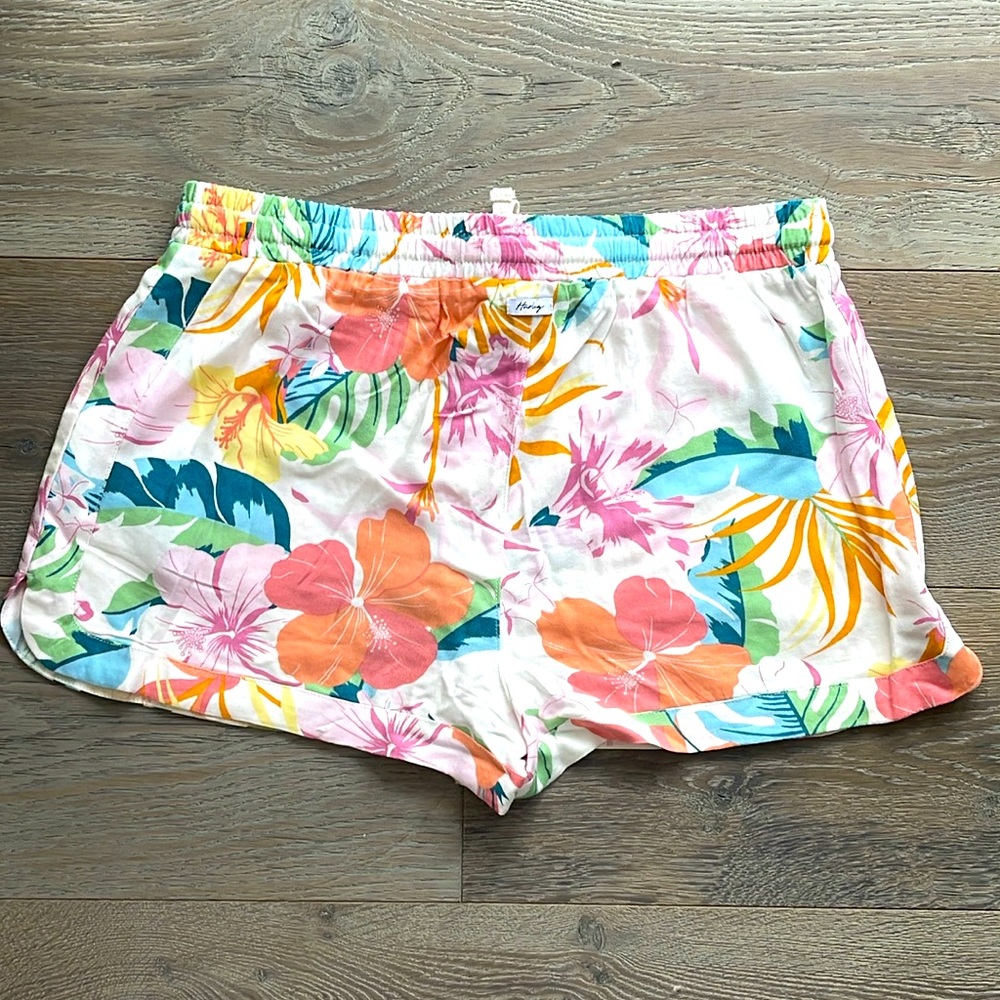 Hurley Tropical Print Beach Drawstring 2 Pocket High Waist Beach Shorts 2” - SML - Picture 2 of 7